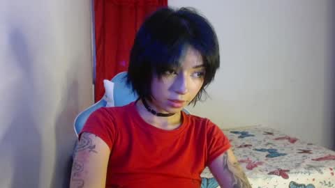 kiyu online show from 10-30-25, 01:07