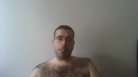 Snapshot of kkadam1 chatting on 05-25-26, 08:09 kkadam1 online show from 05-25-26, 08:09