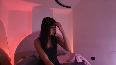 Snapshot of kkira_doll chatting on 07-17-26, 11:50 Kkira online show from 07-17-26, 11:50