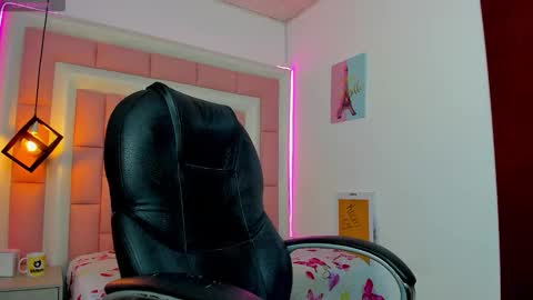 Klaret online show from 12-20-25, 07:32