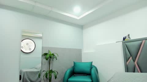 klariz09 online show from 09-17-25, 07:59