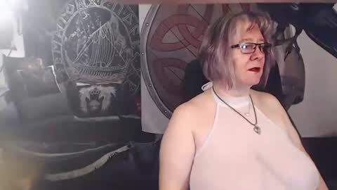 Michelle online show from 02-10-26, 07:01