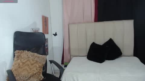 kleo online show from 02-14-25, 01:02