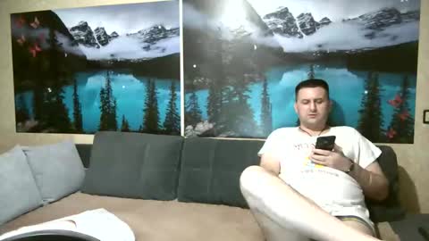 Kleosnow online show from 09-11-25, 03:56