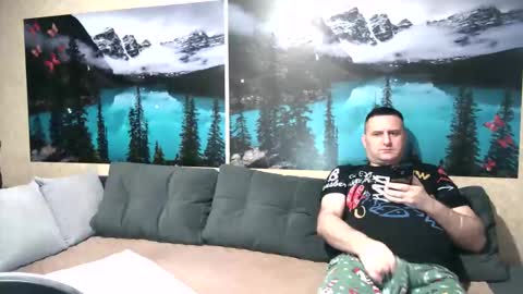 Kleosnow online show from 09-25-25, 09:02