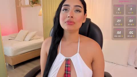 Snapshot of kleverly_manson1 chatting on 02-11-25, 08:52 online show from 02-11-25, 08:52