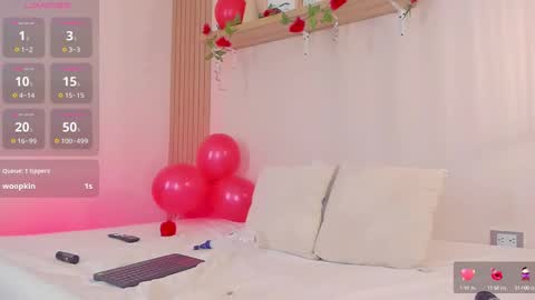 Snapshot of kleverly_manson1 chatting on 02-15-25, 12:48 online show from 02-15-25, 12:48