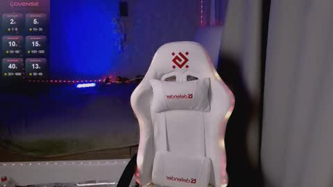 Klin online show from 09-17-25, 01:51