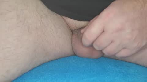 Snapshot of klinge2000 chatting on 11-11-25, 07:08 klinge2000 online show from 11-11-25, 07:08