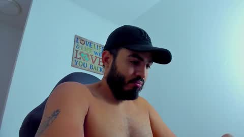 Snapshot of klinsmannwalton chatting on 11-25-25, 01:33 klinsmannwalton online show from 11-25-25, 01:33