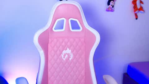 Kloe online show from 01-09-25, 04:08