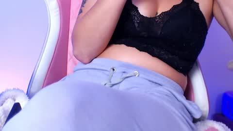 Kloe online show from 01-15-25, 08:20