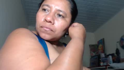 Snapshot of kloe_boobs chatting on 09-20-25, 08:15 Kloe online show from 09-20-25, 08:15