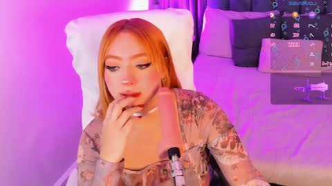 Snapshot of kloe_raize chatting on 02-06-25, 11:04 Kloe online show from 02-06-25, 11:04