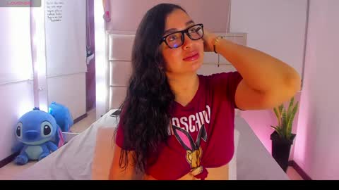 Snapshot of kloeass chatting on 12-04-24, 02:31 SOPHIA RIVERA online show from 12-04-24, 02:31