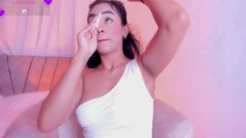 Snapshot of klohe_williams chatting on 05-06-26, 07:41 Klohe online show from 05-06-26, 07:41