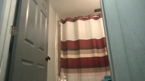 kmarie1196 online show from 06-10-26, 06:23
