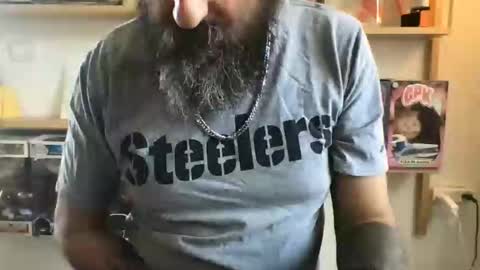 knicker76 online show from 10-24-25, 08:11