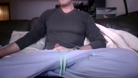 Snapshot of knight3975 chatting on 12-20-25, 01:56 Knight3975 online show from 12-20-25, 01:56