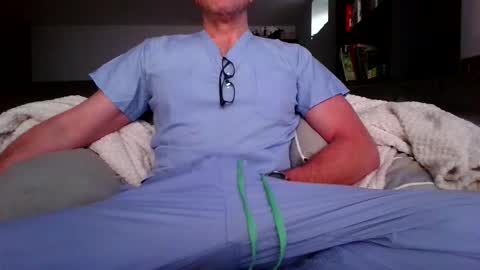 Snapshot of knight3975 chatting on 02-06-26, 02:31 Knight3975 online show from 02-06-26, 02:31