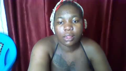 Snapshot of knight_nurse69 chatting on 02-25-25, 12:45 knight_nurse69 online show from 02-25-25, 12:45