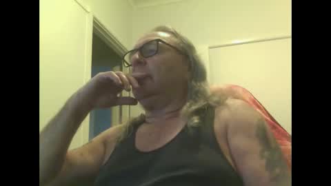 knobout online show from 11-20-25, 08:52