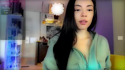 Lisa      online show from 02-04-25, 04:50