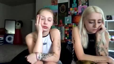 Snapshot of konniefirst chatting on 02-23-26, 08:39 Konnie online show from 02-23-26, 08:39