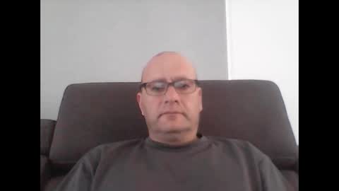 Snapshot of konsty17 chatting on 11-07-25, 02:44 konsty17 online show from 11-07-25, 02:44