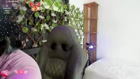Snapshot of kora_red999 chatting on 04-19-26, 02:27 Kora Red online show from 04-19-26, 02:27
