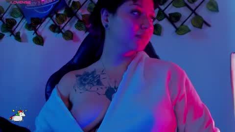 Snapshot of kora_red999 chatting on 06-27-26, 01:28 Kora Red online show from 06-27-26, 01:28