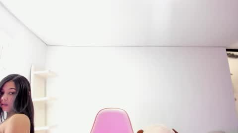 Snapshot of koralcruz chatting on 01-07-26, 04:20 Koral Cuz online show from 01-07-26, 04:20