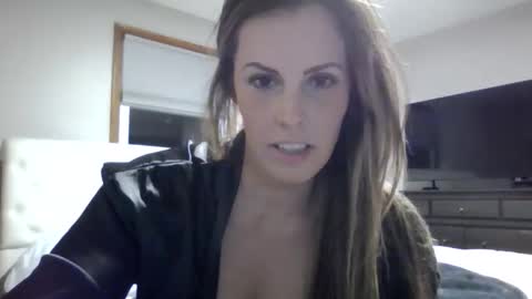 KoraLynn777 online show from 10-19-25, 04:24