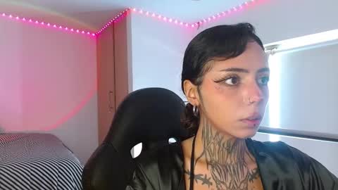 Snapshot of korarousee chatting on 11-08-25, 12:49 Kora online show from 11-08-25, 12:49