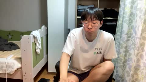 koreantwiink online show from 01-07-26, 04:42