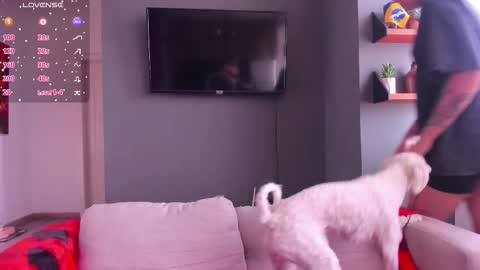 Twiix online show from 02-08-26, 05:49