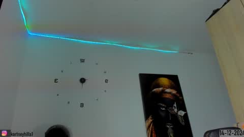 Snapshot of kortneyhills chatting on 12-14-24, 06:35 Kortneyhills - Aries online show from 12-14-24, 06:35