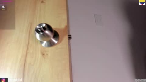 Snapshot of kortneyhills chatting on 10-12-25, 05:39 Kortneyhills - Aries online show from 10-12-25, 05:39