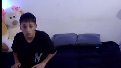 Snapshot of korummy_andmathias chatting on 02-27-25, 05:56 KorummyAndMathias online show from 02-27-25, 05:56