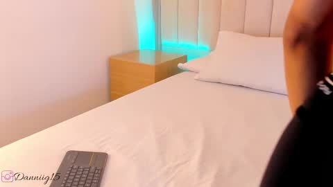 K O S M I C online show from 01-14-26, 01:50