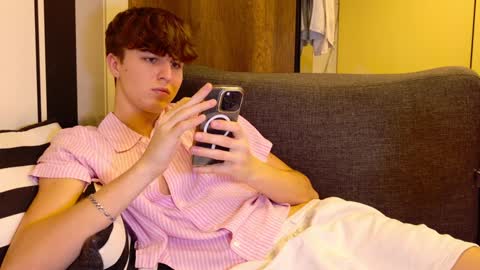 Snapshot of kotkasarvoo chatting on 01-28-25, 03:35 Danny online show from 01-28-25, 03:35