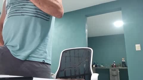 Koto Bombon online show from 12-27-24, 05:52