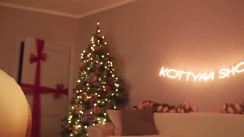 Snapshot of kottyaa_ch chatting on 01-02-25, 12:34 Kottyaa cb FOLLOWING online show from 01-02-25, 12:34