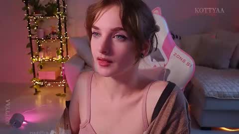 Snapshot of kottyaa_ch chatting on 10-05-25, 12:58 Kottyaa cb FOLLOWING online show from 10-05-25, 12:58