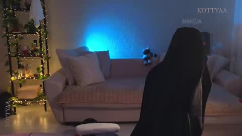 Snapshot of kottyaa_ch chatting on 11-06-25, 07:37 Kottyaa cb FOLLOWING online show from 11-06-25, 07:37