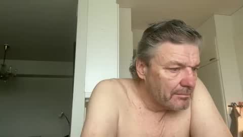 Snapshot of kovapoika chatting on 10-04-25, 08:23 kovapoika online show from 10-04-25, 08:23