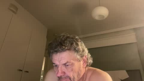 Snapshot of kovapoika chatting on 10-11-25, 07:45 kovapoika online show from 10-11-25, 07:45