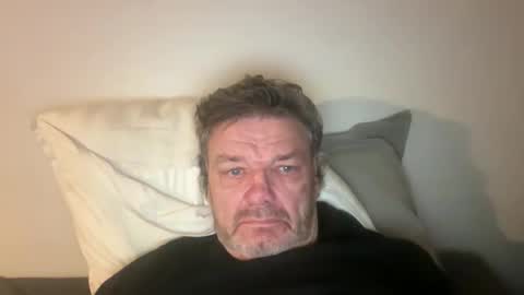 Snapshot of kovapoika chatting on 10-16-25, 06:53 kovapoika online show from 10-16-25, 06:53