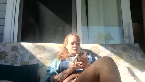 Snapshot of koyoteej chatting on 03-12-25, 02:34 koyoteej online show from 03-12-25, 02:34