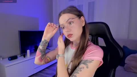 Snapshot of koza_dereza_ chatting on 12-09-24, 06:35 Jess online show from 12-09-24, 06:35